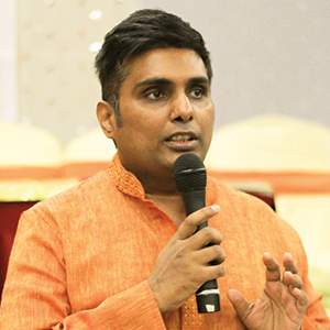 Naresh Dubbudu Founder Abhyaas LawPrep NIT Warangal IIM Bangalore Stanford Alumni